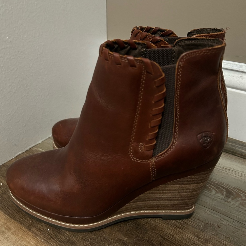 Women’s Ariat wedge ankle boots size 8B